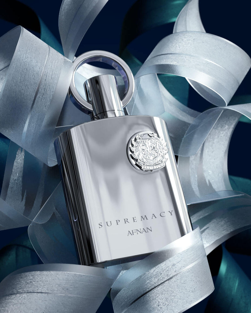 A captivating scent that shines with charm
